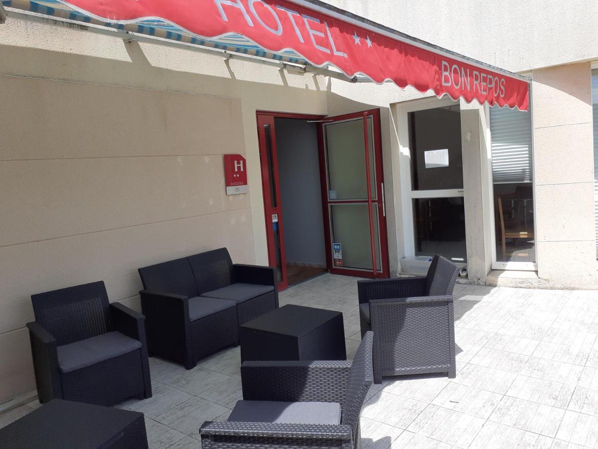 Hotel Bon Repos Barbezieux-Saint-Hilaire Kültér fotó